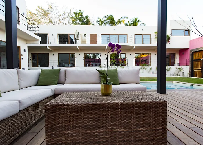 Central hotel: Casa De La Ballena (Adults Only)